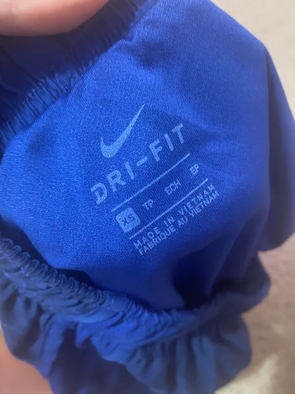 Nike shorts - Image 4