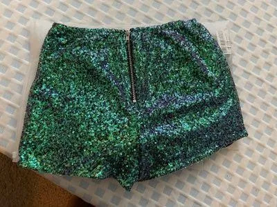 Rave Shorts Green Size L - Image 2