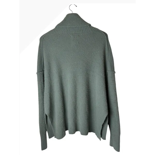 Aerie Turtleneck Sweater Women Small Green Fuzzy Knit Side Slit Lounge Outdoor - Image 3