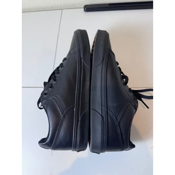Vans Atwood Low Top Sneakers Size‎ 8 Black Leather Lace Up Minimalist Goth - Image 5