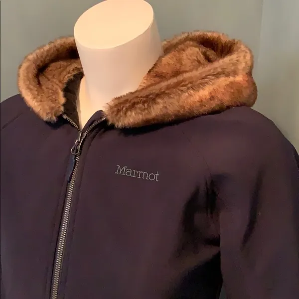 Marmot Navy Blue Jacket with Faux Fur Hood size MD - Image 3