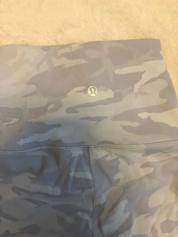 Lululemon gray and white camo leggings - Image 3