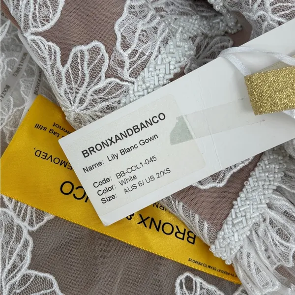 Bronx and Banco Lily Blanc Embroidered Gown US2/XS - Image 5