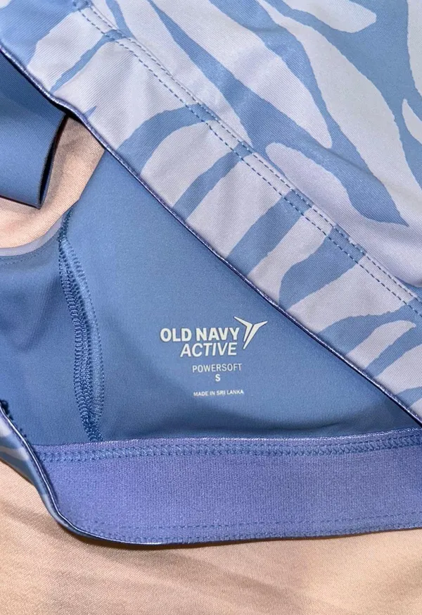 Old Navy Sports Bra - Image 3