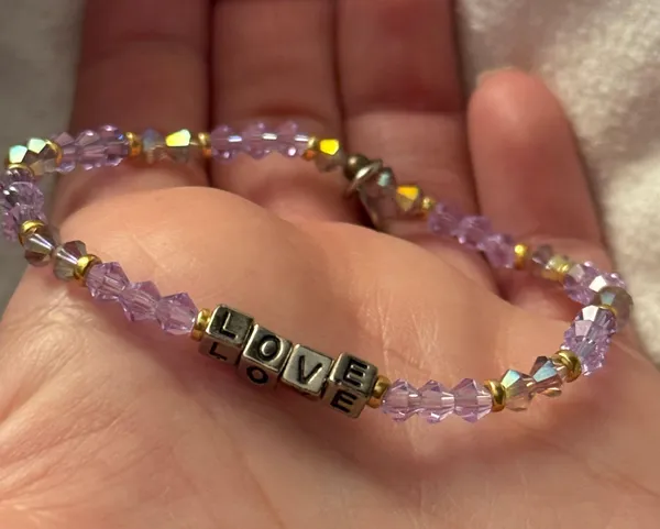 Little Words project LOVE bracelet - Image 2