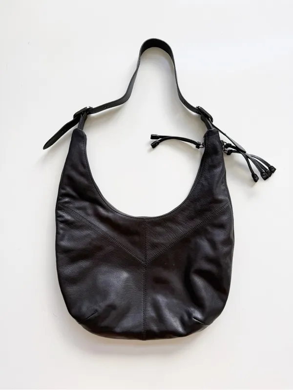 Frye Gina Black Leather Hobo Bag - Image 7