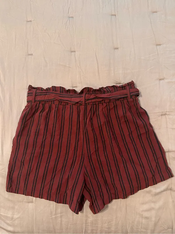 Charlotte Russe Maroon and Navy Striped High-Waist Shorts - Image 2