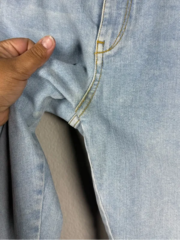 Anthropologie Pilcro Light Blue Embroidered ankle Jeans - SZ:30 - Image 6