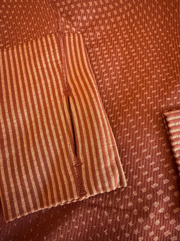 Lululemon shirt - Image 2