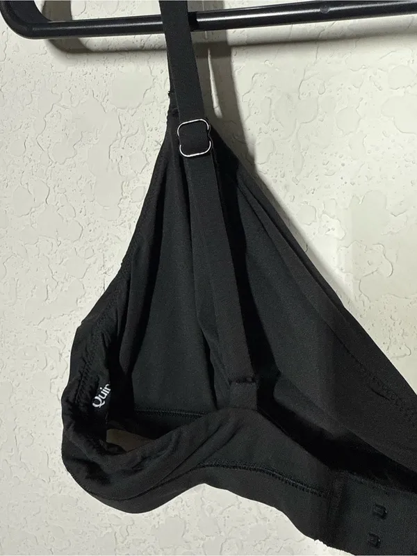 Quince Second Skin Crossover Bralette Sz Large - Image 5