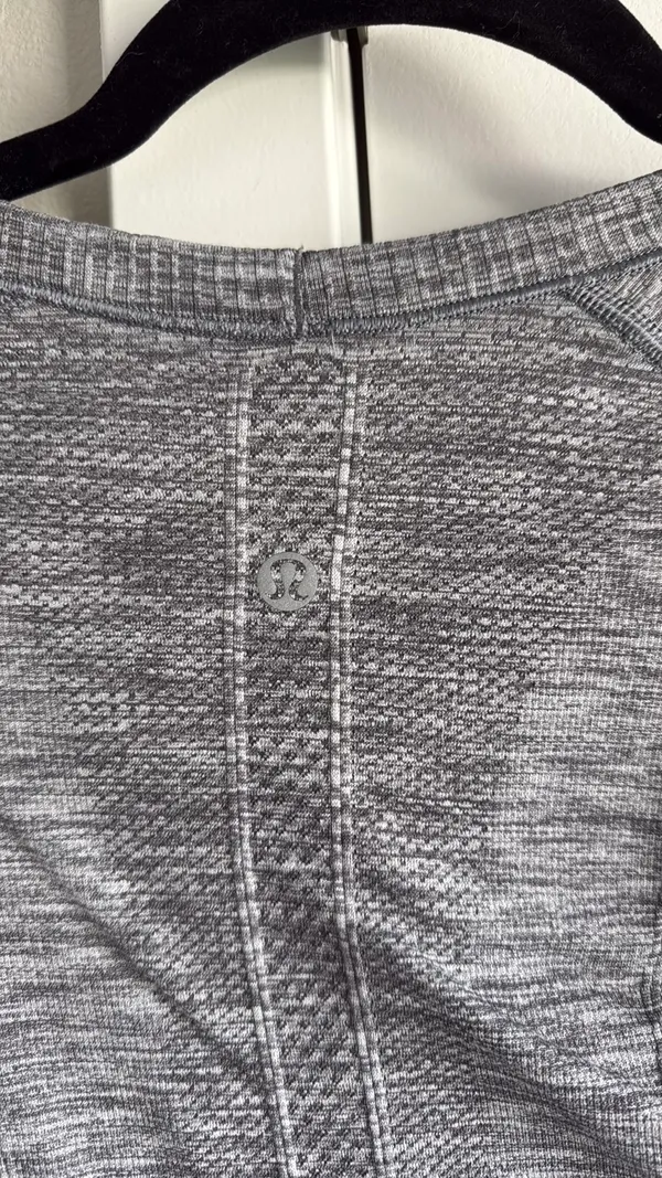 Lululemon long sleeve shirt - Image 5
