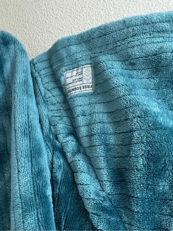 Free Country Plush Hooded Jacket in Teal - Image 7