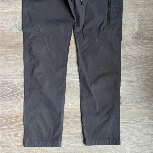Vuori Ripstop Pants  Women's Small - Image 6