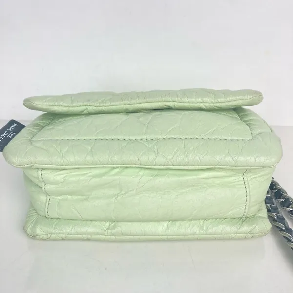MARC JACOBS The Mini Pillow Bag Shoulder Bag - Image 7