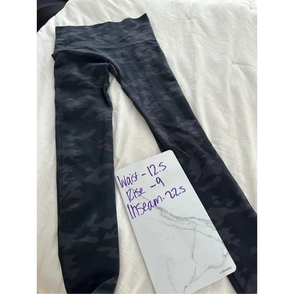 Spanx Women’s Medium High Rise Seamless Leggings Pants - Image 6