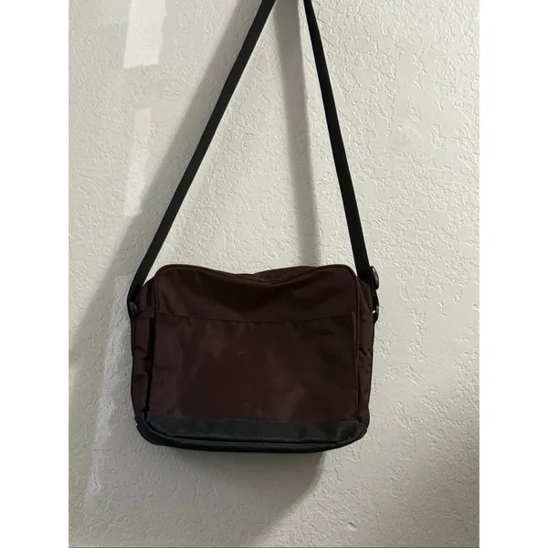 Lands' End Direct Merchants Bag with Shoulder Strap 12x9 nylon - Image 3