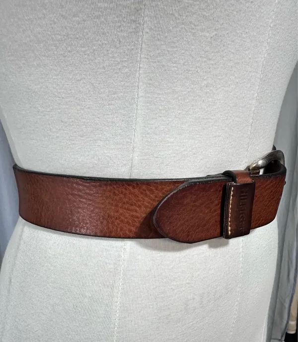 Tommy Hilfiger Brown Vintage Leather Belt 42 Western Tooled Classic Buckle - Image 3