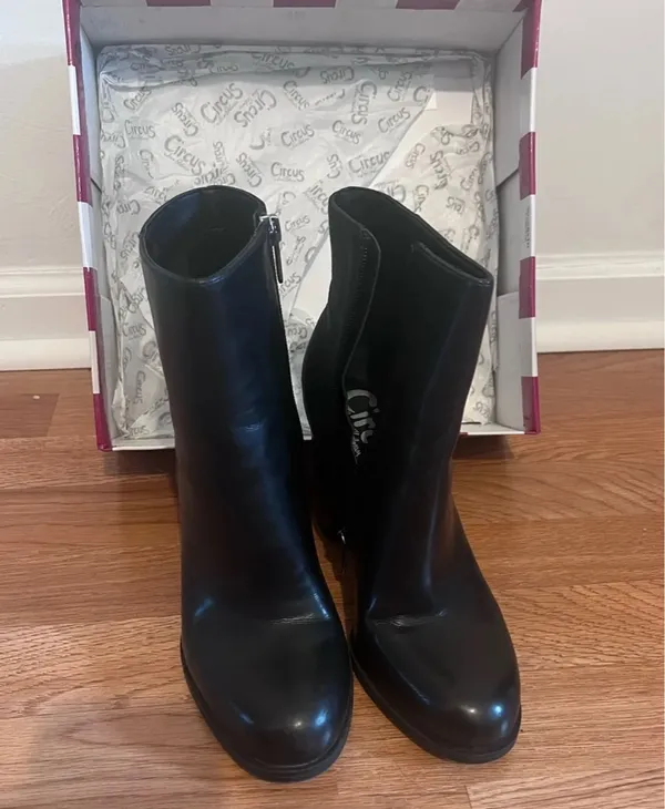 NWT Circus by Sam Edelman Rollins Black Boots - Image 3