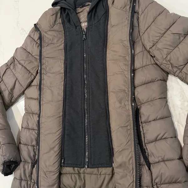 Guess Detachable Hoodie Puffer Jacket Women’s Size Large Taupe Outerwear Casual - Image 10