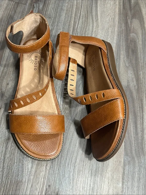 BRIOSO Tan Leather Ankle-Strap Comfort Sandals - Image 2