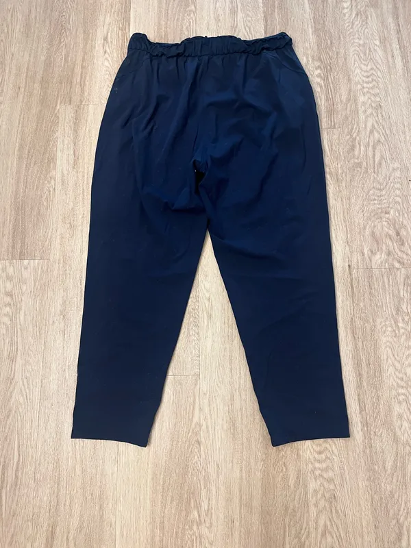 lululemon joggers  - Image 3