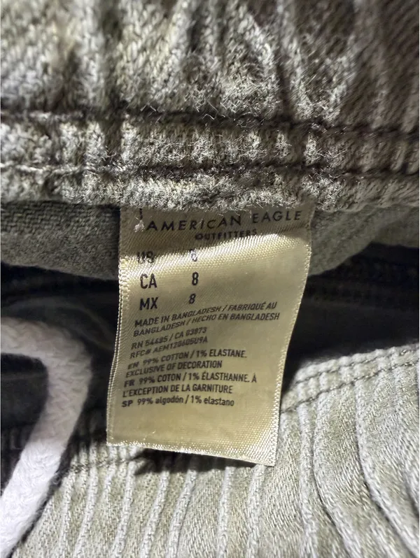 American Eagle Stretch Olive Green Casual Shorts Size 8 - Image 4