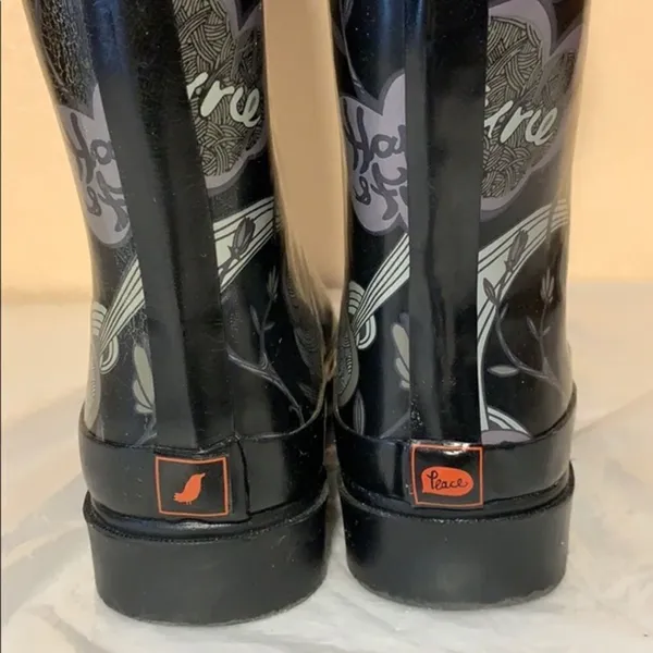 The Sak Signature Tall Rubber Rain Boots Size 6 - Image 10