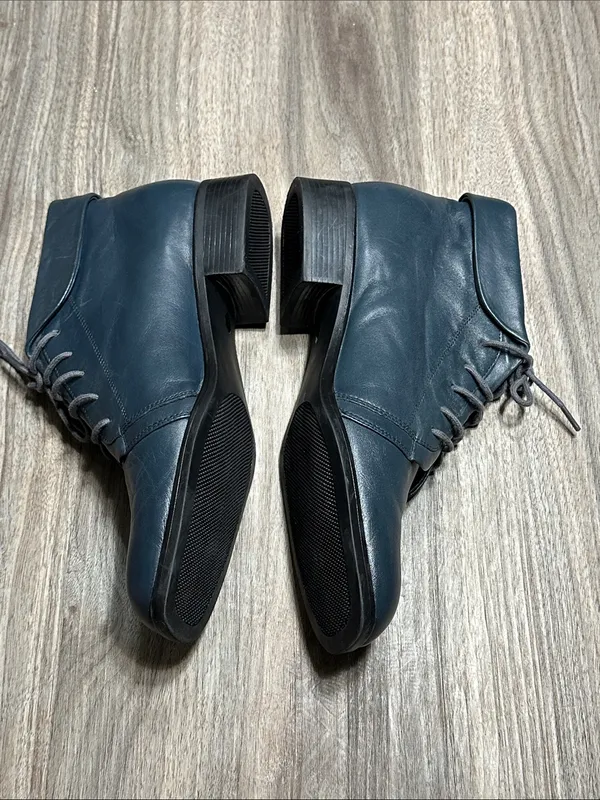 St. John's Bay Women's Lace-Up Ankle Boots in Teal-Blue - Image 14