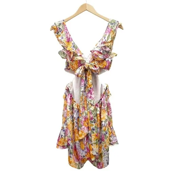 NWT Akira Tropical Floral Ruffled Cut-Out Open Back Romper Women’s Size Large - Image 3