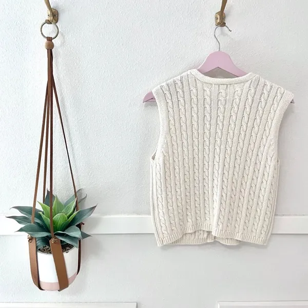 Sincerely Jules Ivory Knit Sweater Vest Size L Button Front New England Prep - Image 6