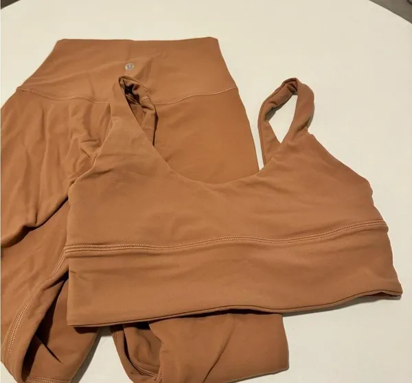 Lululemon align, dusty clay set size 4 NWOT align leggings 25 length, align bra - Image 5