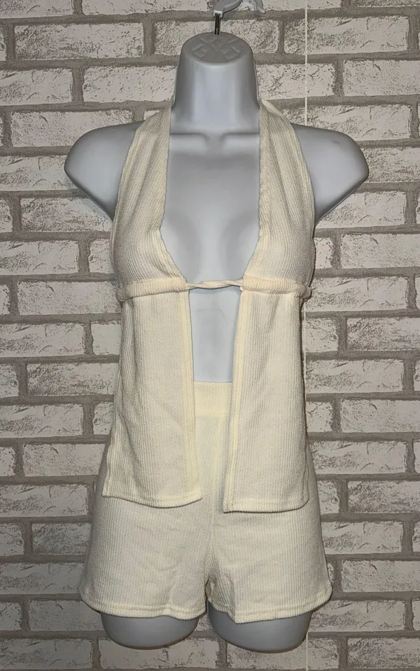 Pretty Little Thing 2 Piece Set - Image 3