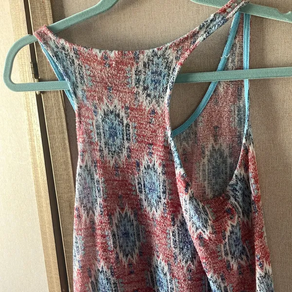 FINAL MARKDOWN Wallflower Patterned Tank Top medium - Image 3