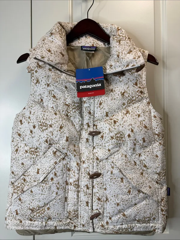 Patagonia Toggle Down Puffer Vest M NWT - Image 2