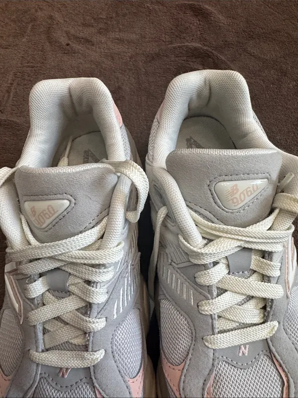 New Balance Women's Light Gray and Pink 9060 Style Sneakers - Image 2