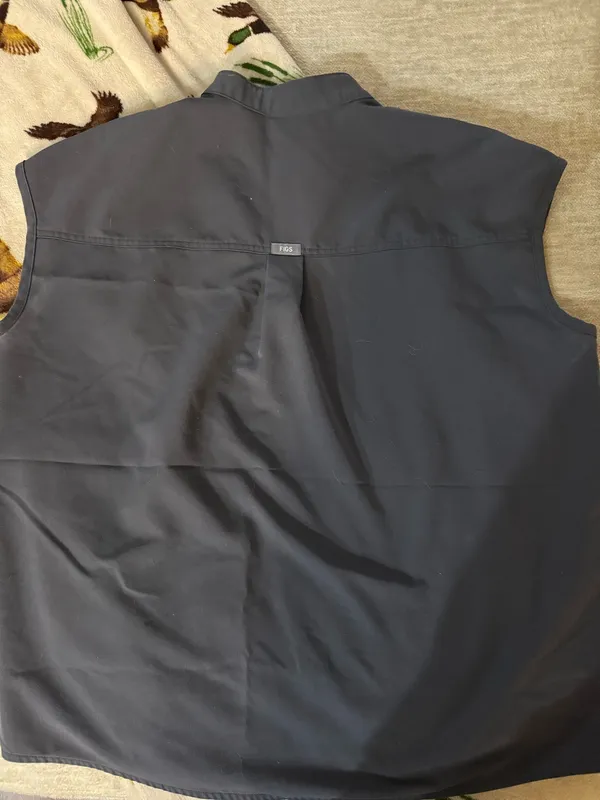 FIGS Scrubs Set - Image 3