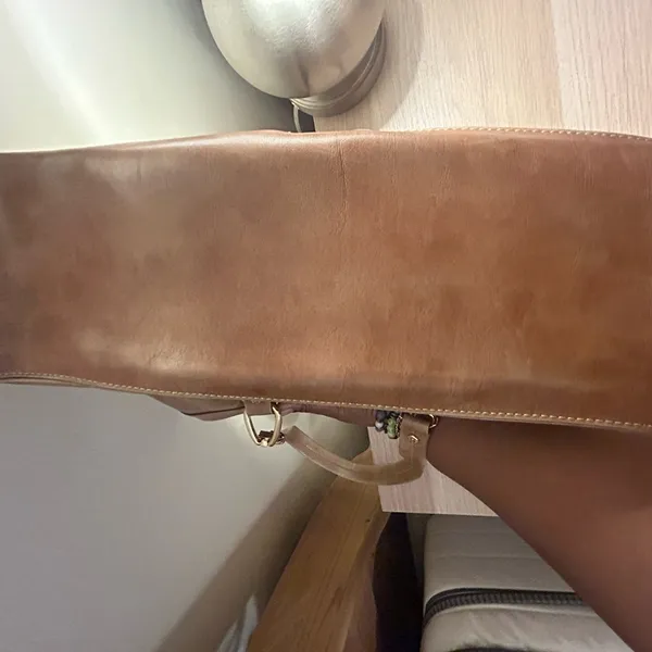Elegant Vintage Liz Claiborne Brown Leather Tote Bag - Image 10