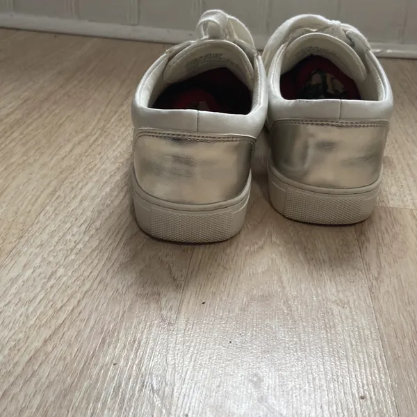 J. Crew New Road Trip Sneakers With Stripe Size 9 - Image 3
