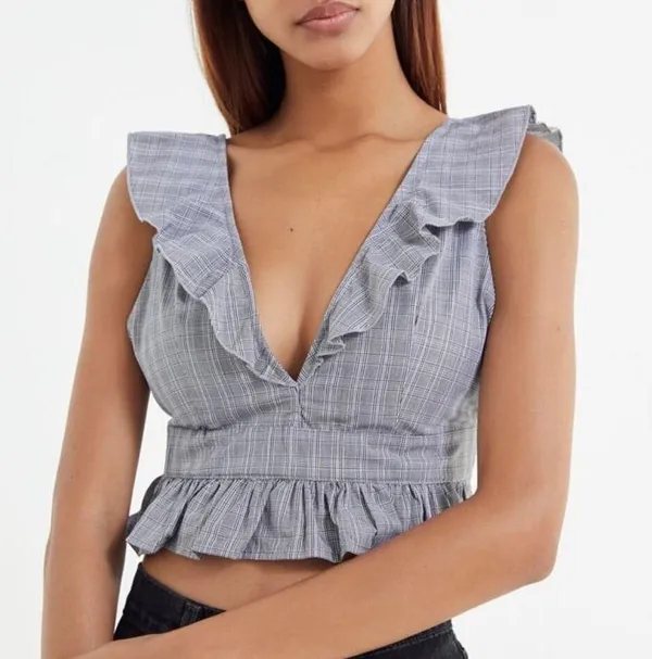 Lioness - Plaid Sleeveless Crop Top Ruffle Top S - Image 5