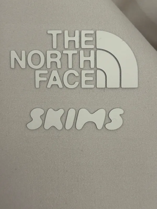 SKIMS x The North Face Refina Legging Large Bone NWT Authentic - Image 5