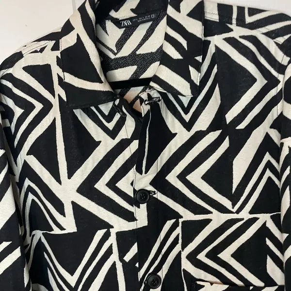 Zara Monochrome Patterned Top - Image 2