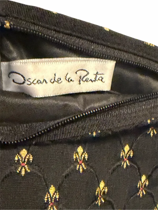 Oscar de la Renta Black Quilted Cosmetic Pouch with Gold Hardware - Image 3