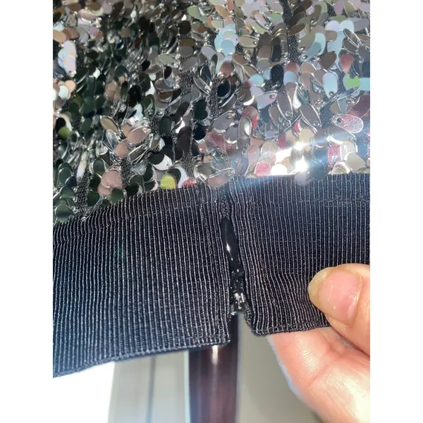 Women's Vince Camuto Sequin Skirt Size 14 Silver - Image 4