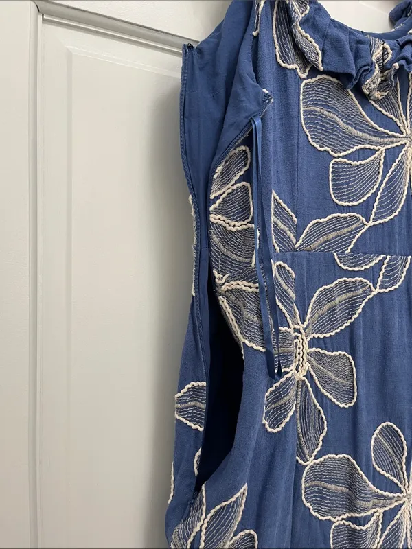 Loft Blue w/ Creme Floral Embroidered Ruffle Neckline Mini Dress - Size 10 - Image 11