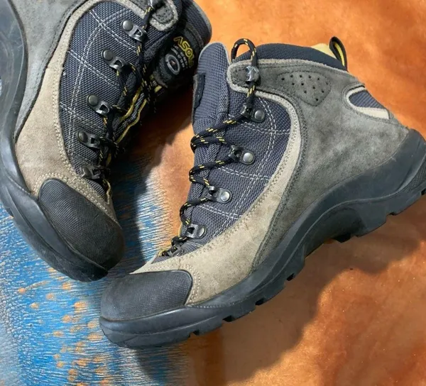 Asolo Gortex Waterproof Leather Hiking Boots FSN 70 GTX size 8.5 - Image 9