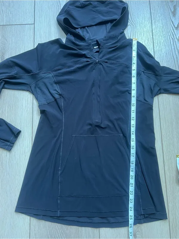 Lululemon Runbeam Hoodie in Black Athletic Long Sleeve Shirt Size 12 - Image 14