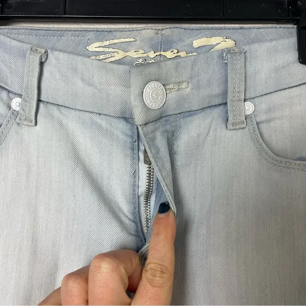 Seven7 Light Blue Skinny Jeans Low Rise Size 10 - Image 4