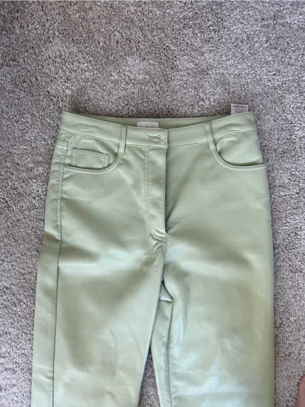 Aritzia Wilfred Melina Straight Leg Sage Green Faux Leather Pants - Image 2