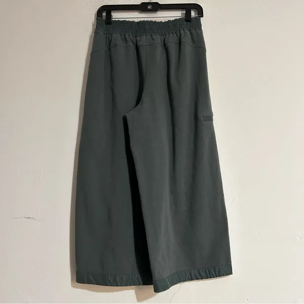 Athleta Triumph Hybrid Wide Leg Crop Pants Granite Blue Size Small Lounge Casual - Image 6