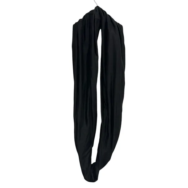 Beyond Yoga Infinity Scarf Black Athleisure Hidden‎ Zip Pocket Travel Stretch - Image 3